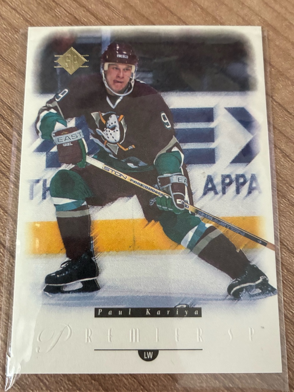 Paul Kariya 1994-95 Premier SP 1 of 30 Hockey Card